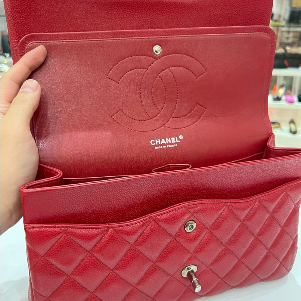 Chanel Caviar Quilted Jumbo Double Flap Red - Picture 4 of 16